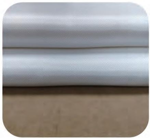 高強度、高剛性、低熱膨張率の石英ガラス繊維